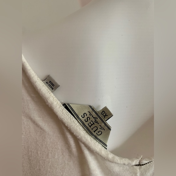 Guess Graphic Tee in Off-White - Picture 8 of 8